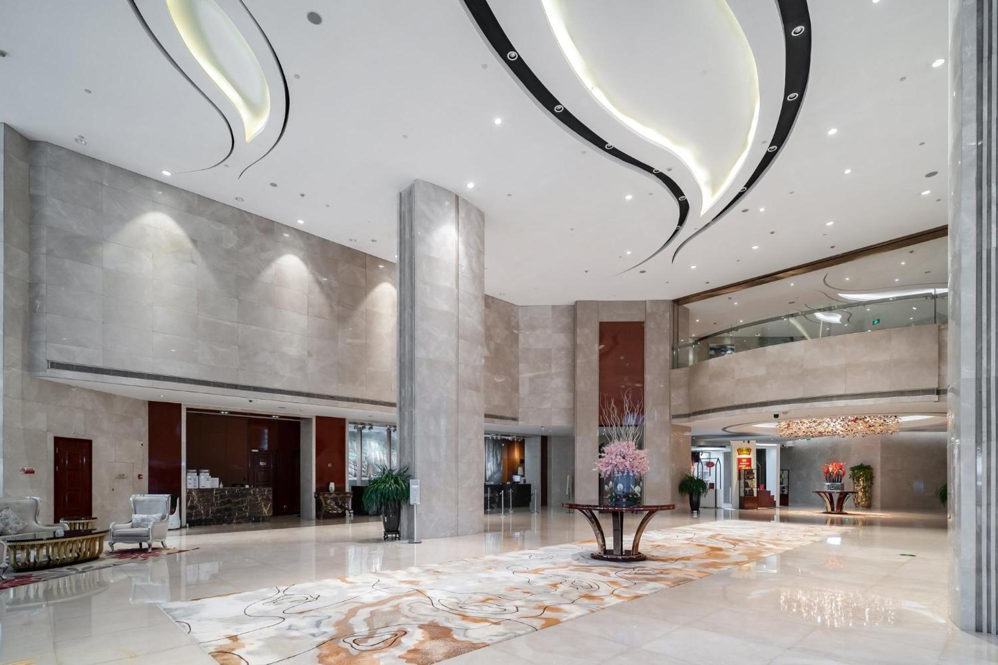 Hotel Crowne Plaza Zhenjiang By Ihg Zewnętrze zdjęcie